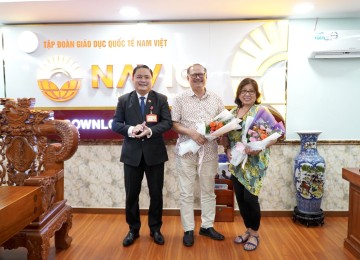 Đoàn Cổ Đông Quốc tế đến thăm và làm việc cùng Tập đoàn Giáo dục Quốc tế Nam Việt