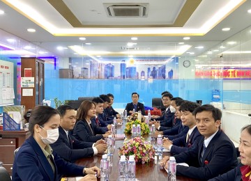 Tổng quản nhiệm Tập đoàn GDQT Nam Việt tổ chức cuộc họp triển khai nhiệm vụ trong thời gian tới